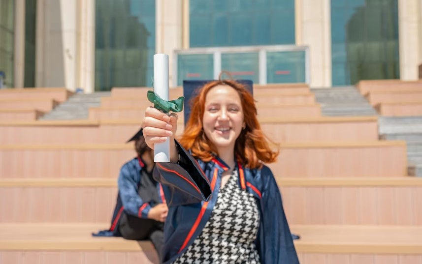 Online MBA Scholarships For Women.jpg